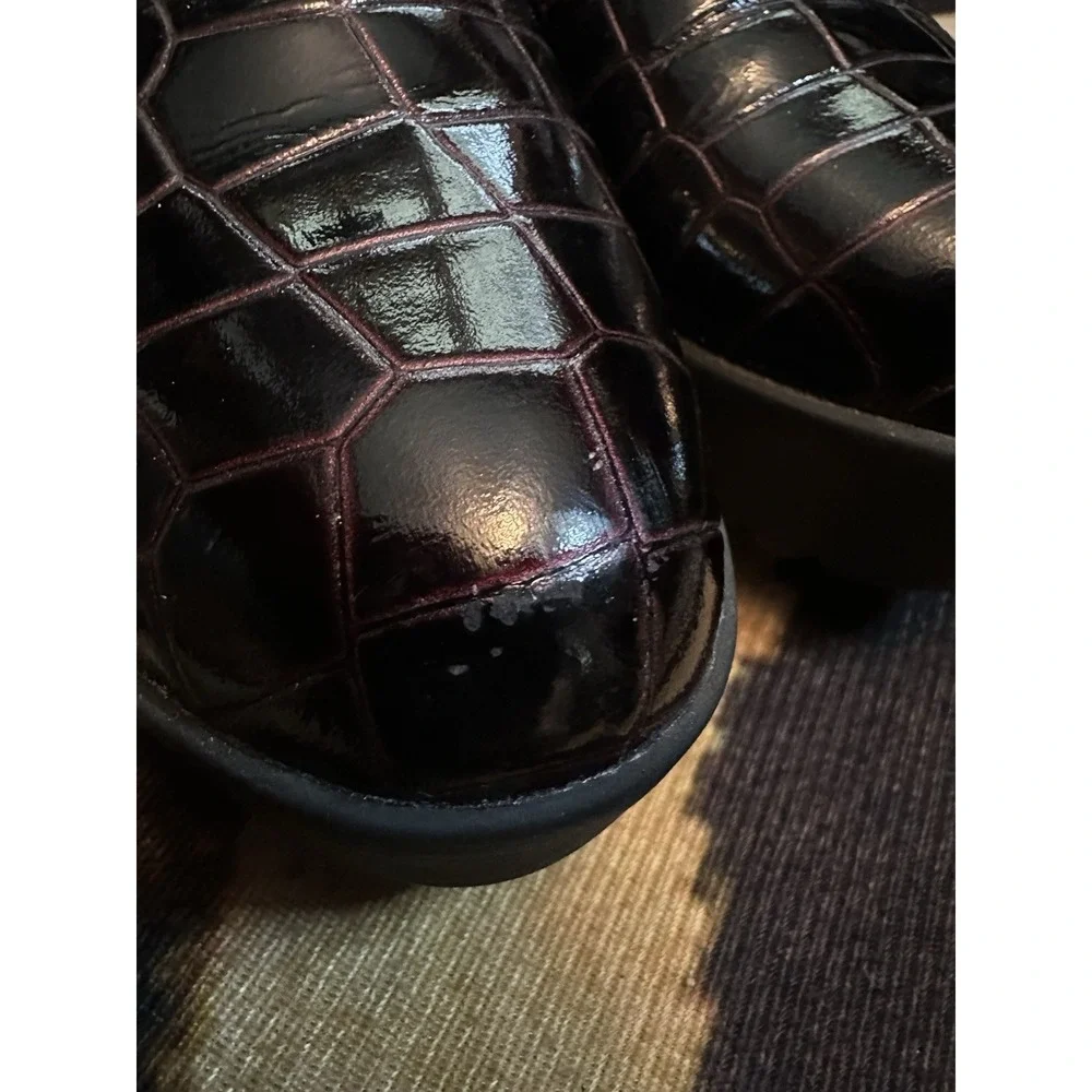 Opening Ceremony Crocodile Embossed Leather‎ Platform Loafers 36
